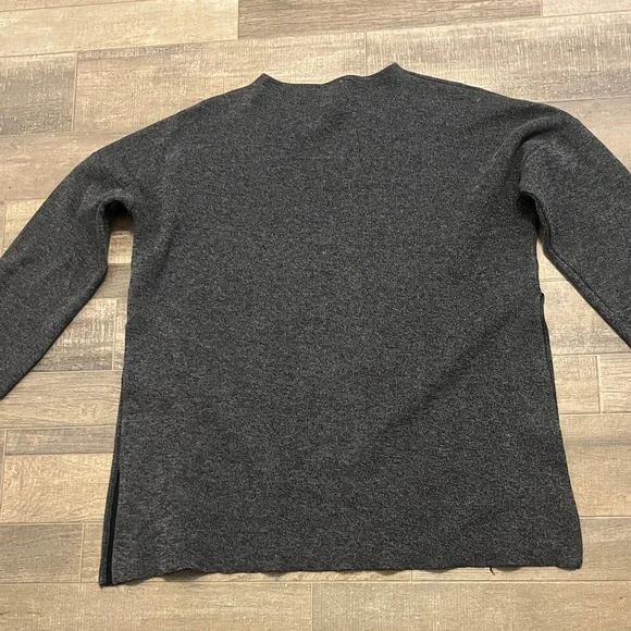 Zara Women’s Dark Gray Top - Picture 9 of 14